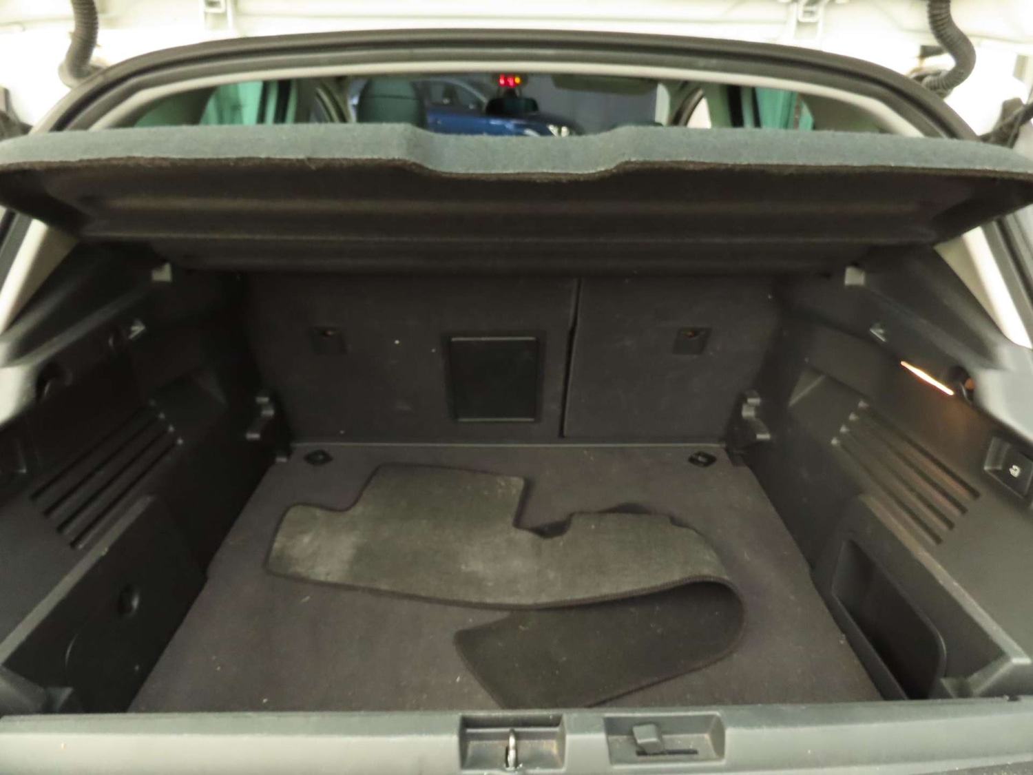 Used Peugeot 3008 2015 for sale - 76539494: Photo 17