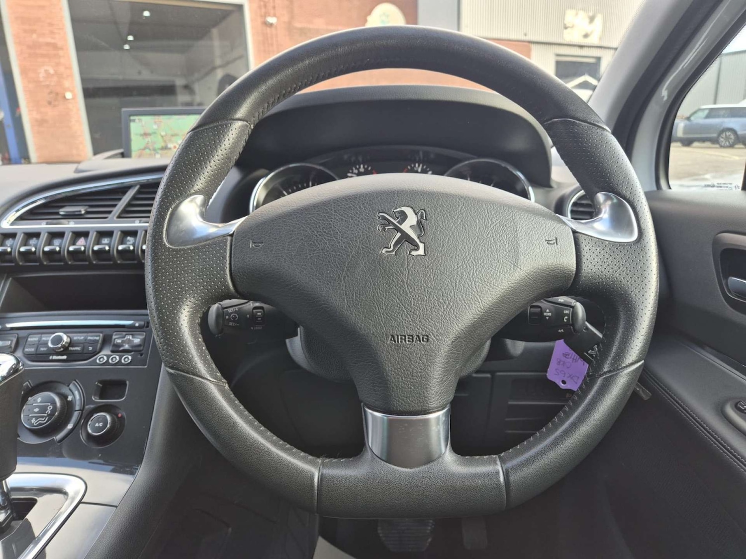 Used Peugeot 3008 2015 for sale - 76539494: Photo 30