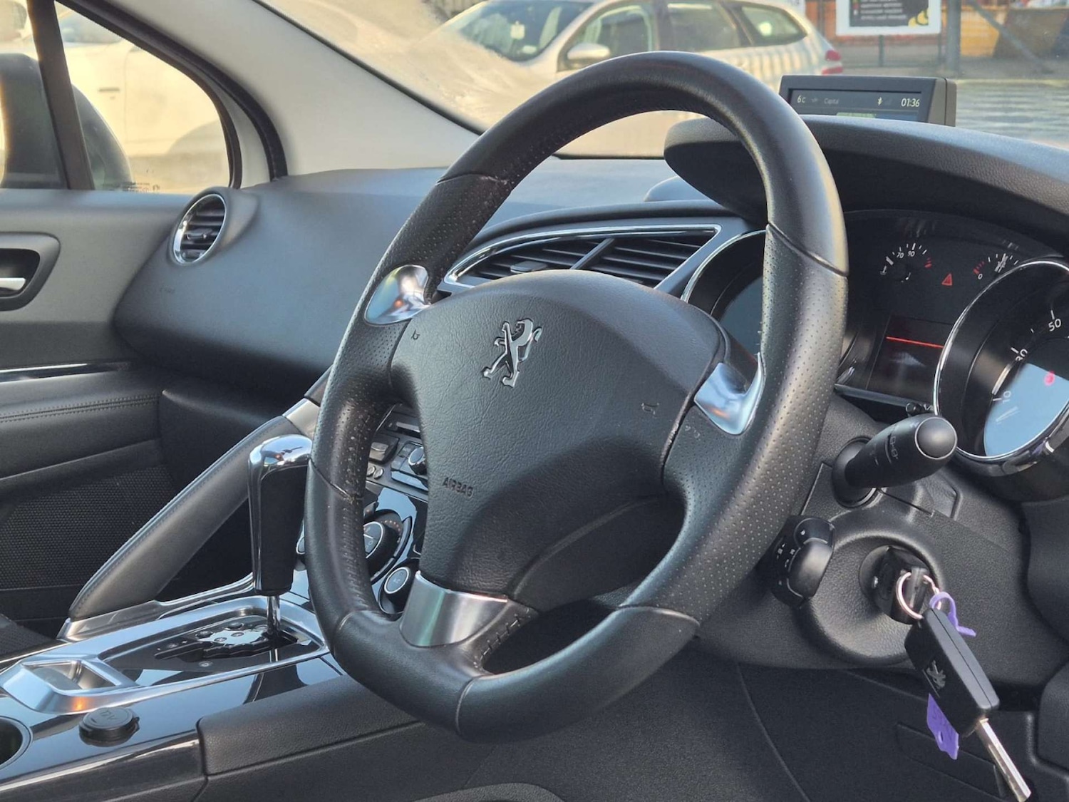 Used Peugeot 3008 2015 for sale - 76539494: Photo 31