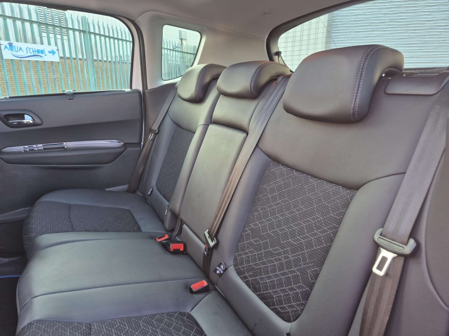 Used Peugeot 3008 2015 for sale - 76539494: Photo 35