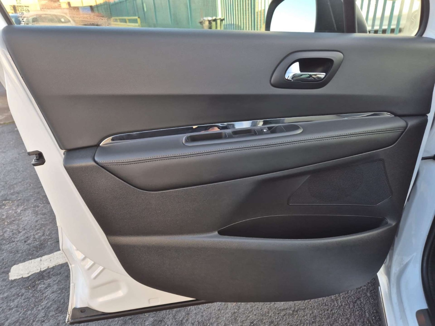 Used Peugeot 3008 2015 for sale - 76539494: Photo 47