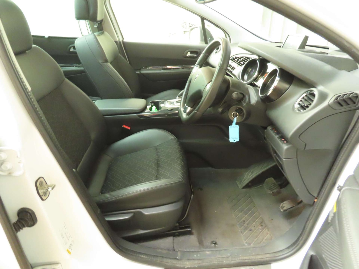 Used Peugeot 3008 2015 for sale - 76539494: Photo 7