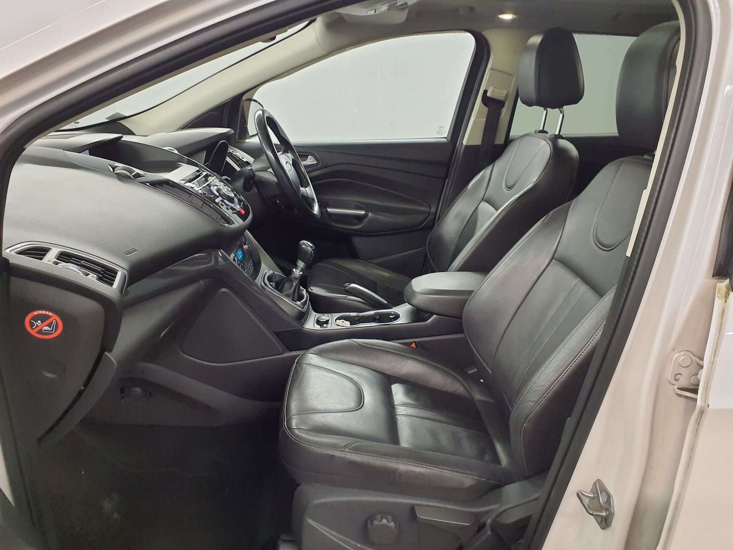 Used Ford Kuga 2014 for sale - 76866953: Photo 10