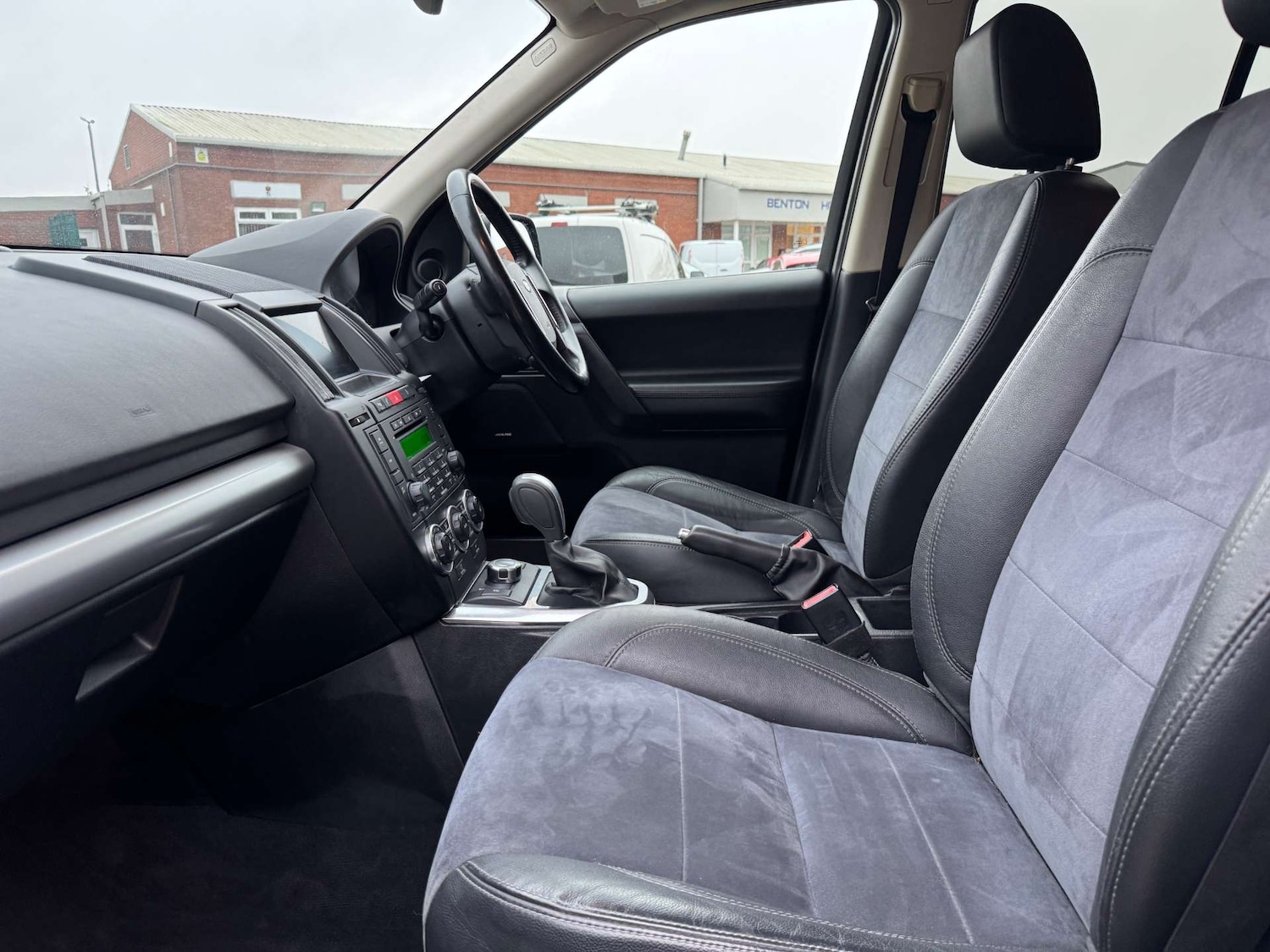 Used Land Rover Freelander 2011 for sale - 76296840: Photo 17