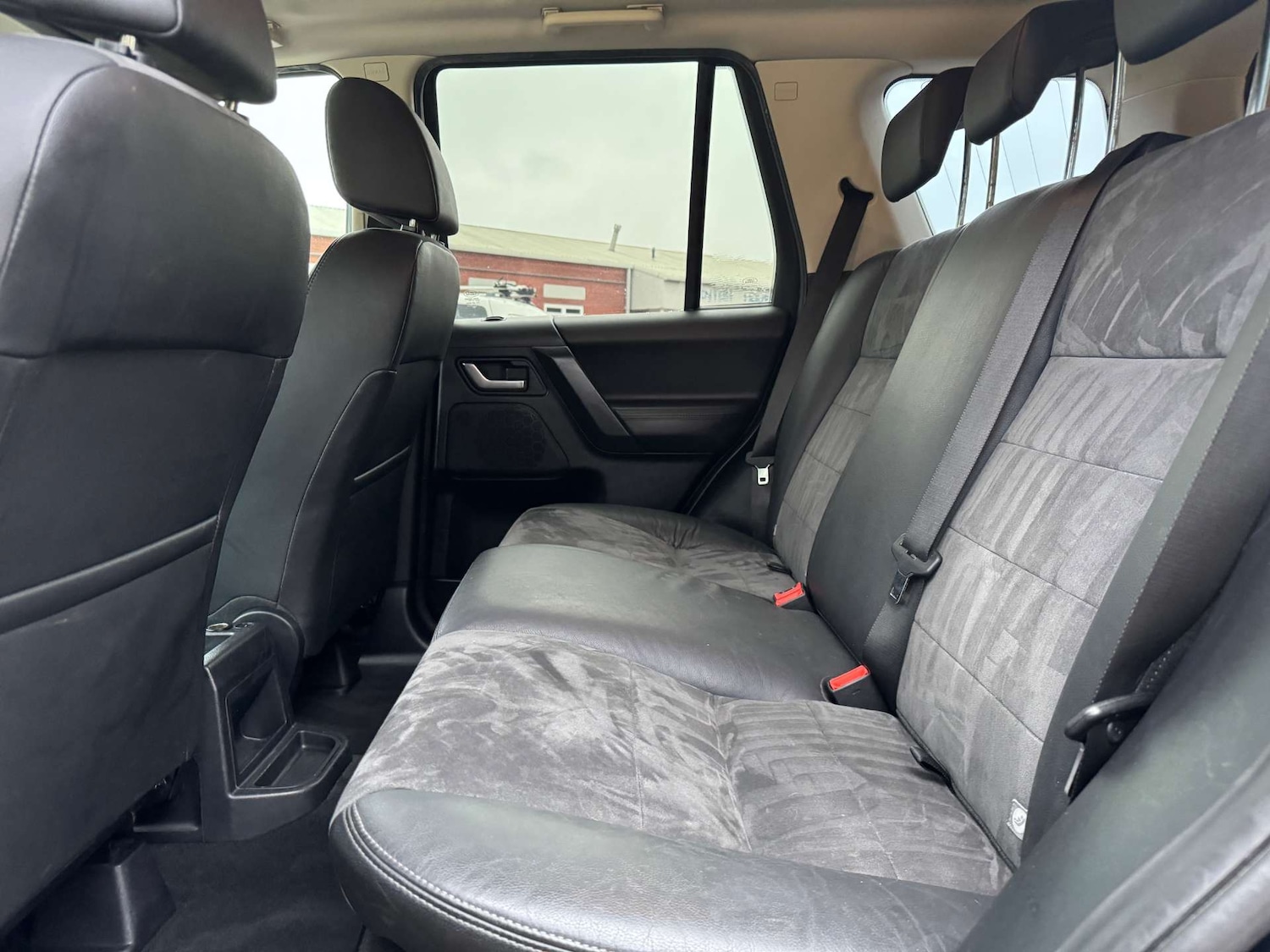 Used Land Rover Freelander 2011 for sale - 76296840: Photo 25