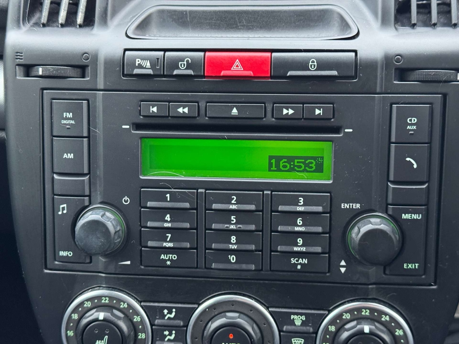 Used Land Rover Freelander 2011 for sale - 76296840: Photo 44