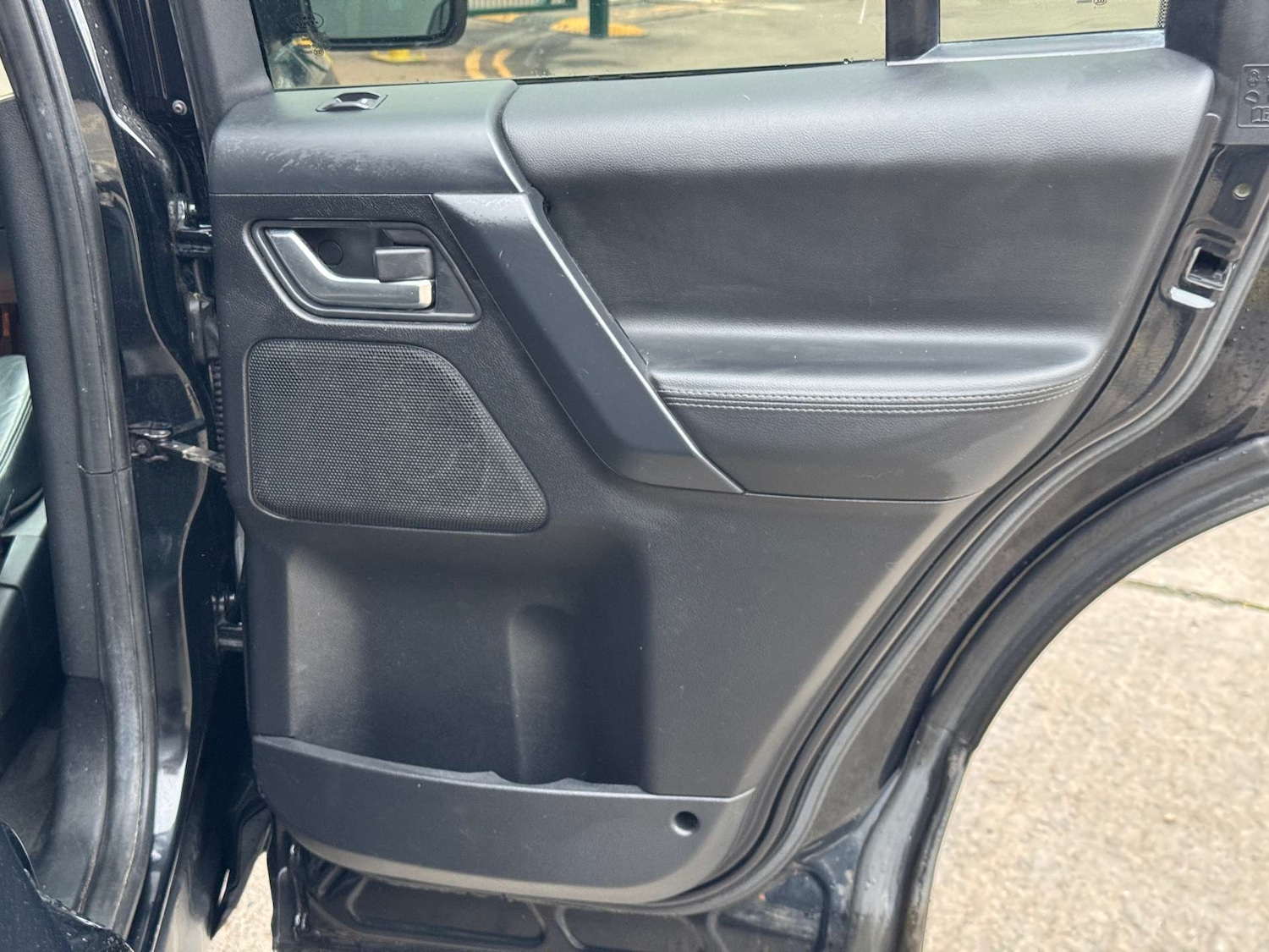 Used Land Rover Freelander 2011 for sale - 76296840: Photo 52