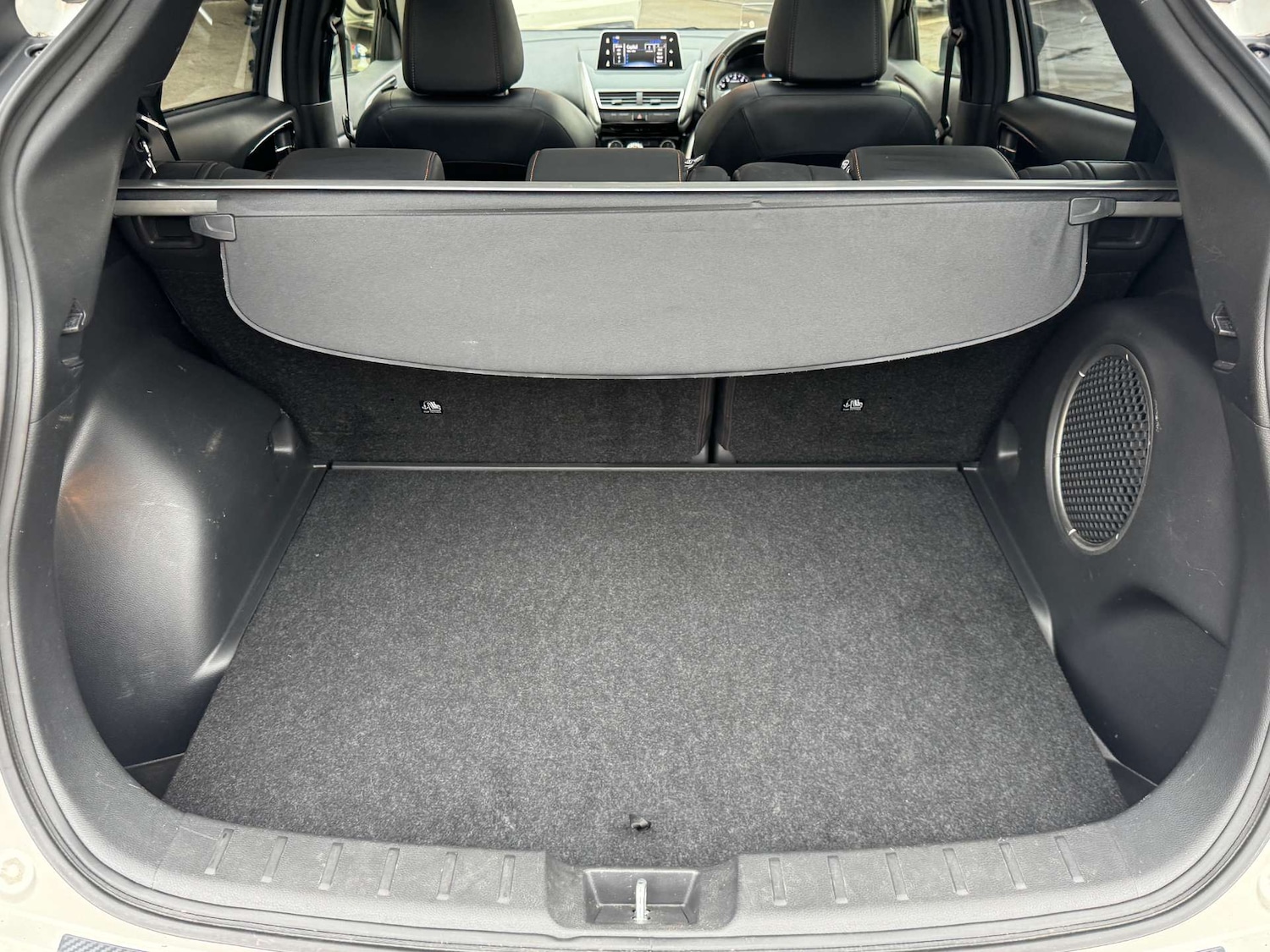 Used Mitsubishi Eclipse Cross 2018 for sale - 76237447: Photo 27