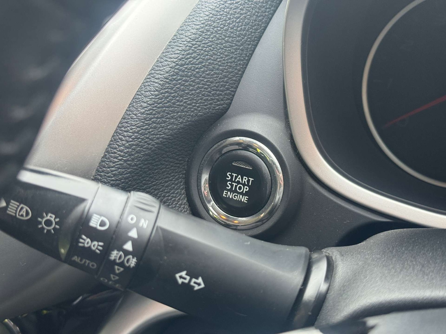 Used Mitsubishi Eclipse Cross 2018 for sale - 76237447: Photo 32