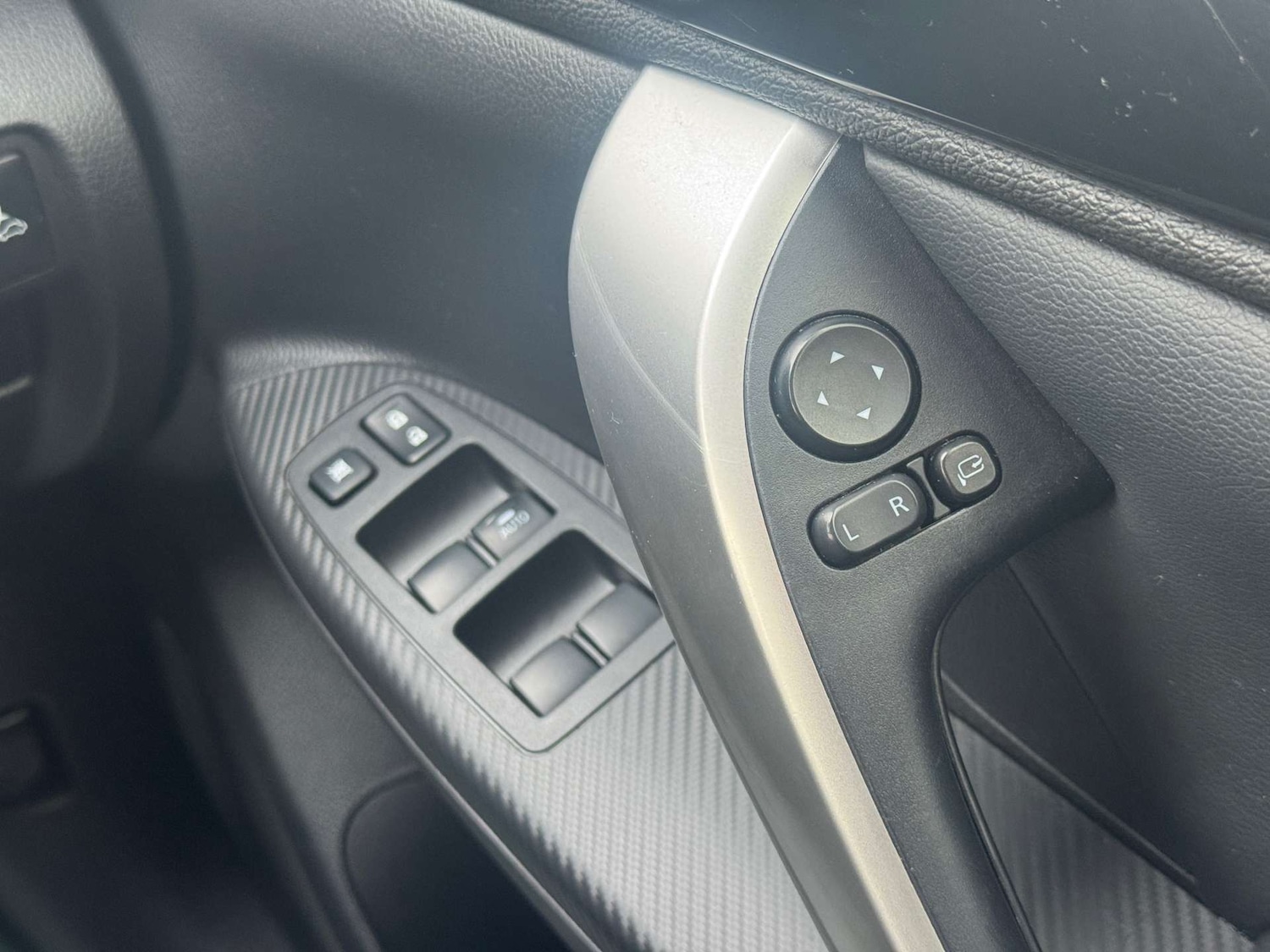 Used Mitsubishi Eclipse Cross 2018 for sale - 76237447: Photo 38