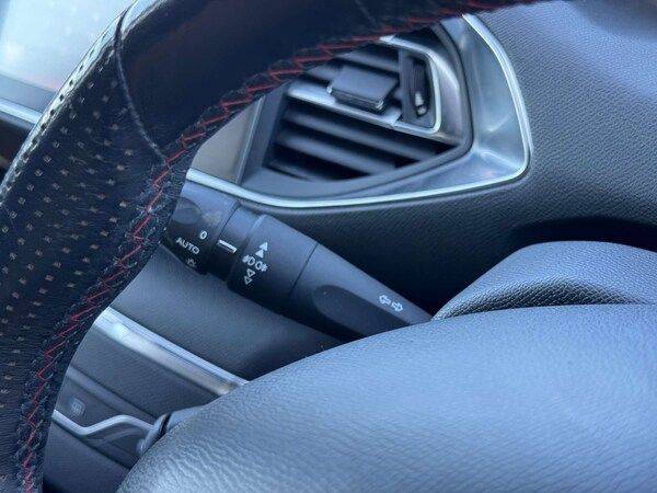 Used Peugeot 308 2016 for sale - 76101540: Photo 33
