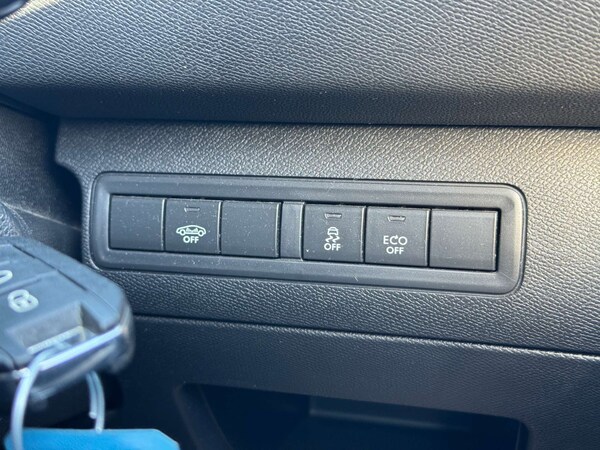 Used Peugeot 308 2016 for sale - 76101540: Photo 36