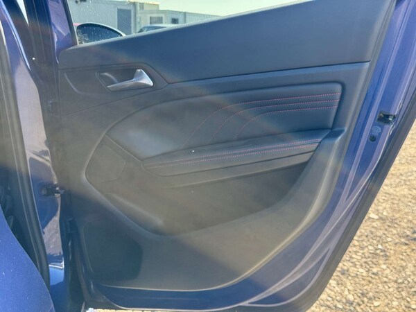 Used Peugeot 308 2016 for sale - 76101540: Photo 55