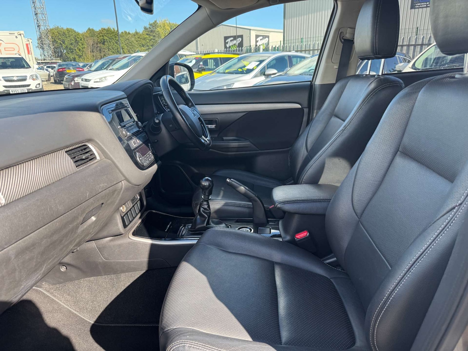 Used Mitsubishi Outlander 2017 for sale - 76101648: Photo 19