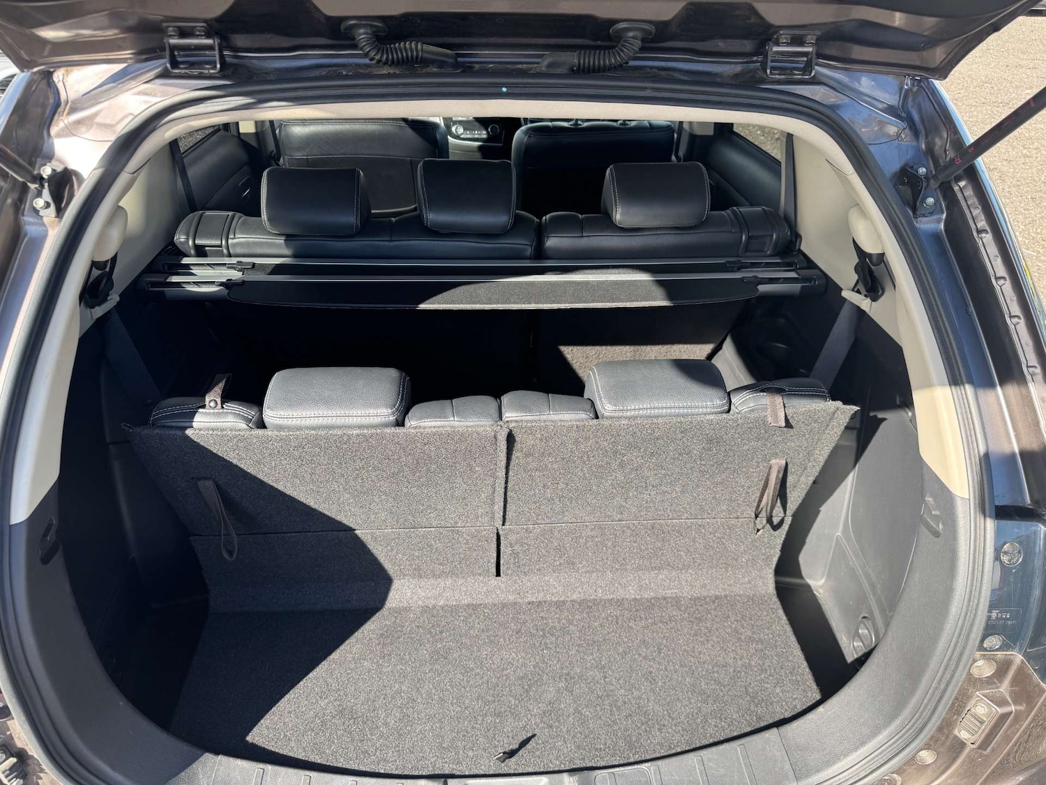 Used Mitsubishi Outlander 2017 for sale - 76101648: Photo 28