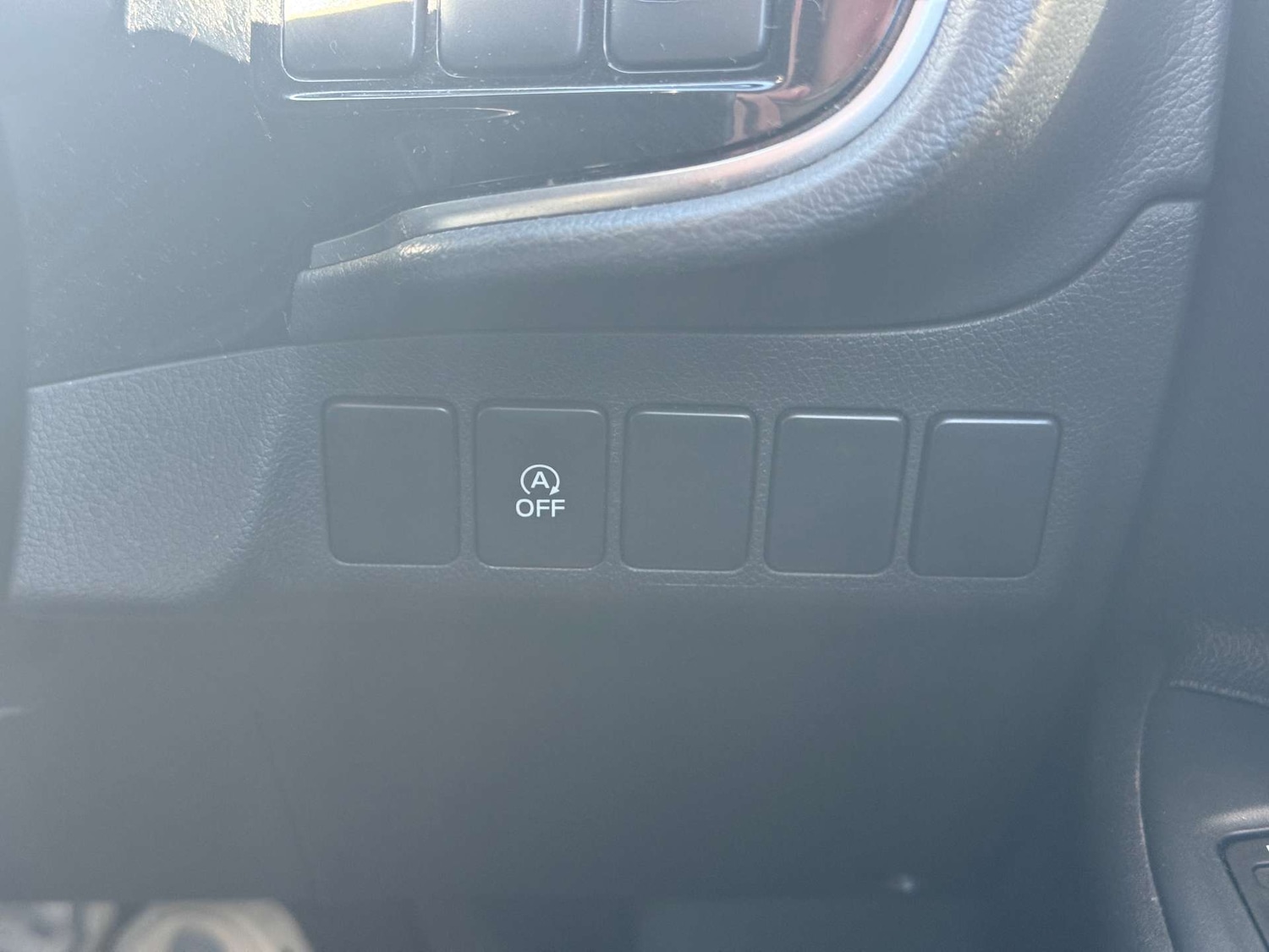Used Mitsubishi Outlander 2017 for sale - 76101648: Photo 37
