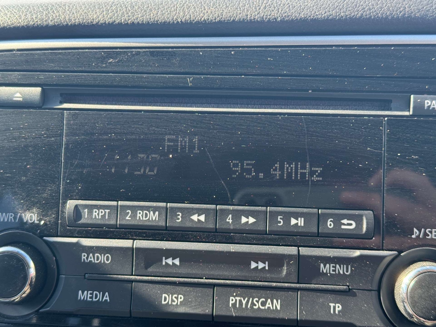 Used Mitsubishi Outlander 2017 for sale - 76101648: Photo 47