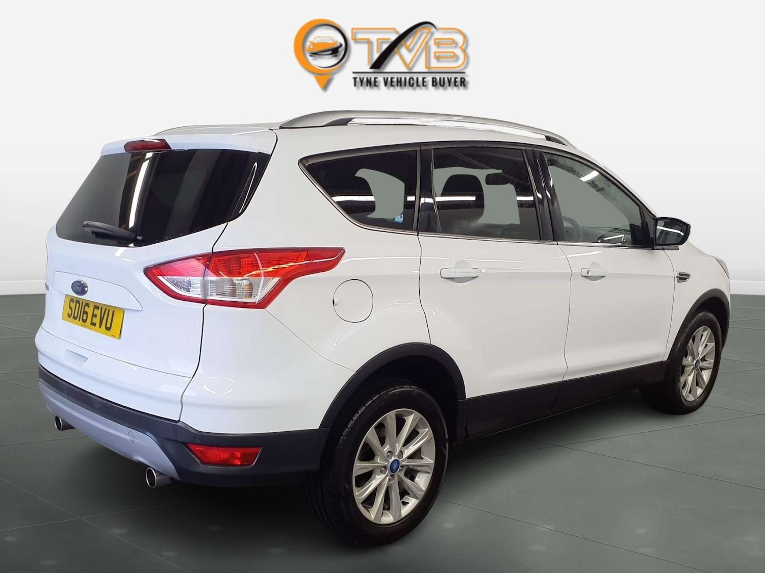 Used Ford Kuga 2016 for sale - 76190450: Photo 2