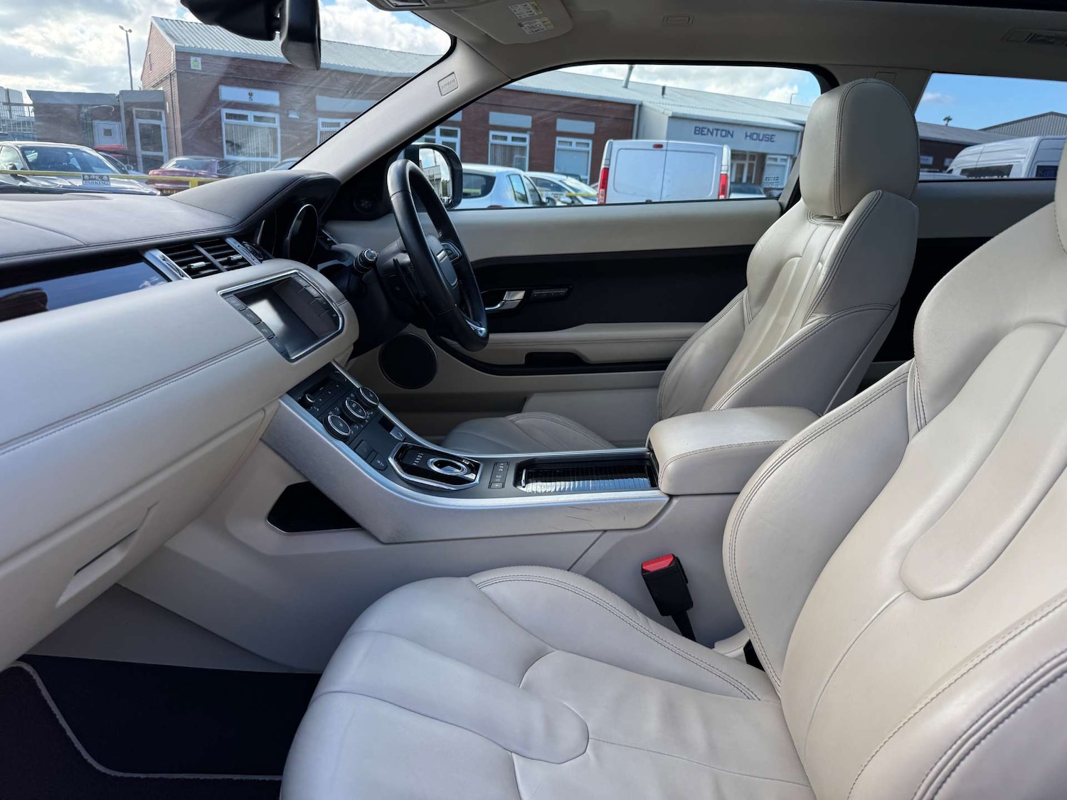 Used Land Rover Range Rover Evoque 2011 for sale - 76101689: Photo 17