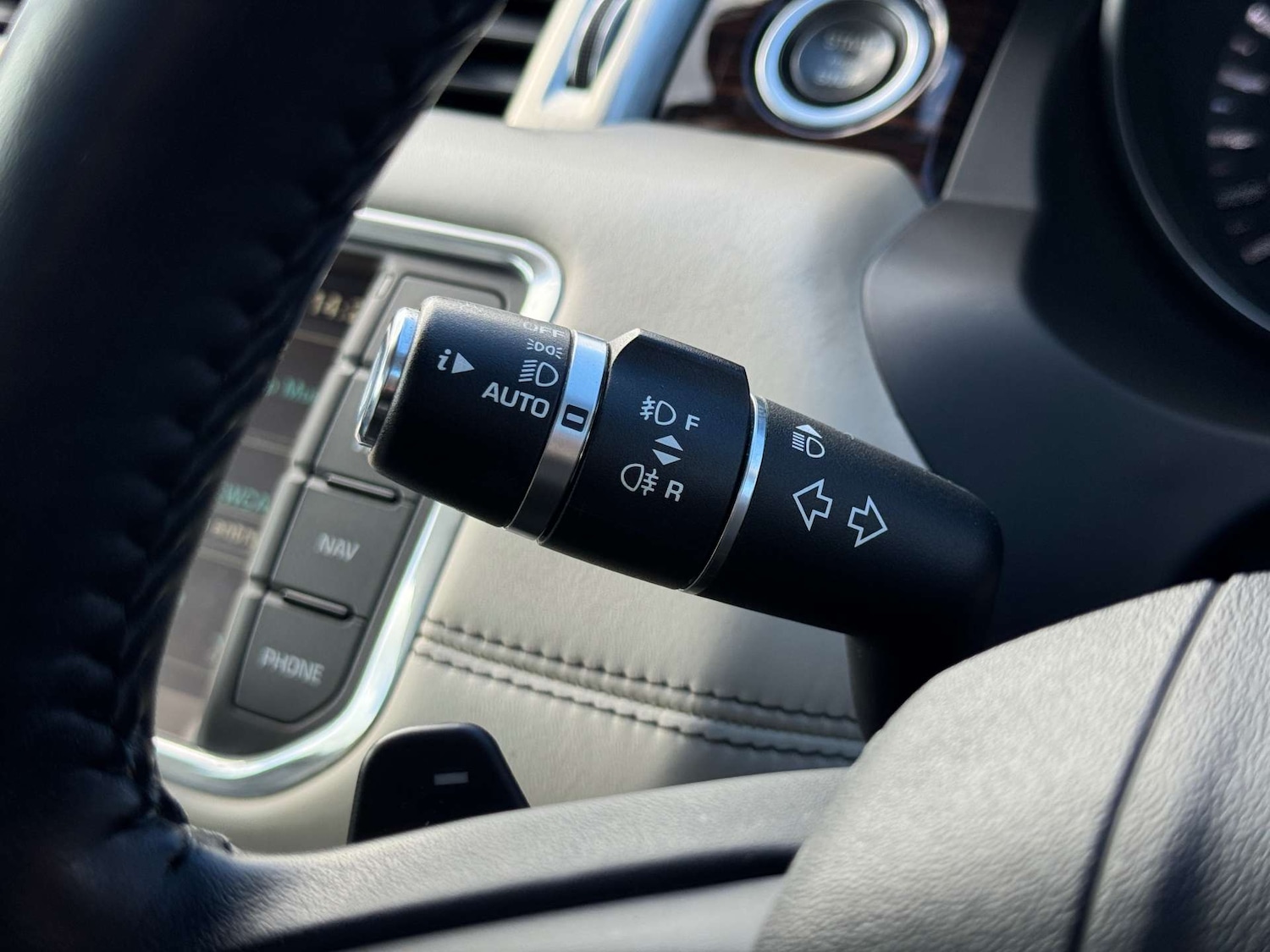 Used Land Rover Range Rover Evoque 2011 for sale - 76101689: Photo 29