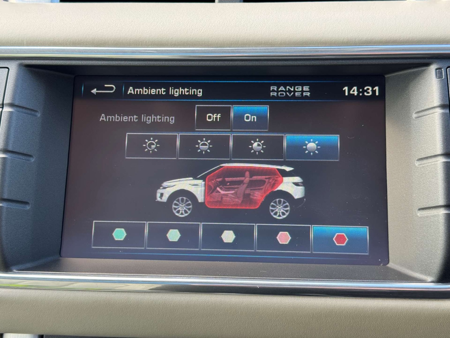 Used Land Rover Range Rover Evoque 2011 for sale - 76101689: Photo 46