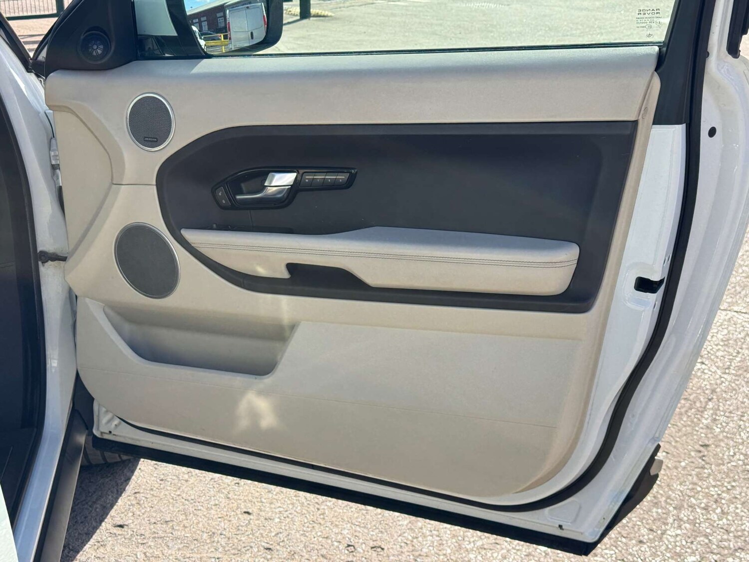 Used Land Rover Range Rover Evoque 2011 for sale - 76101689: Photo 50