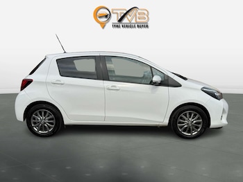Used Toyota Yaris 2017 for sale - 76101641: Photo