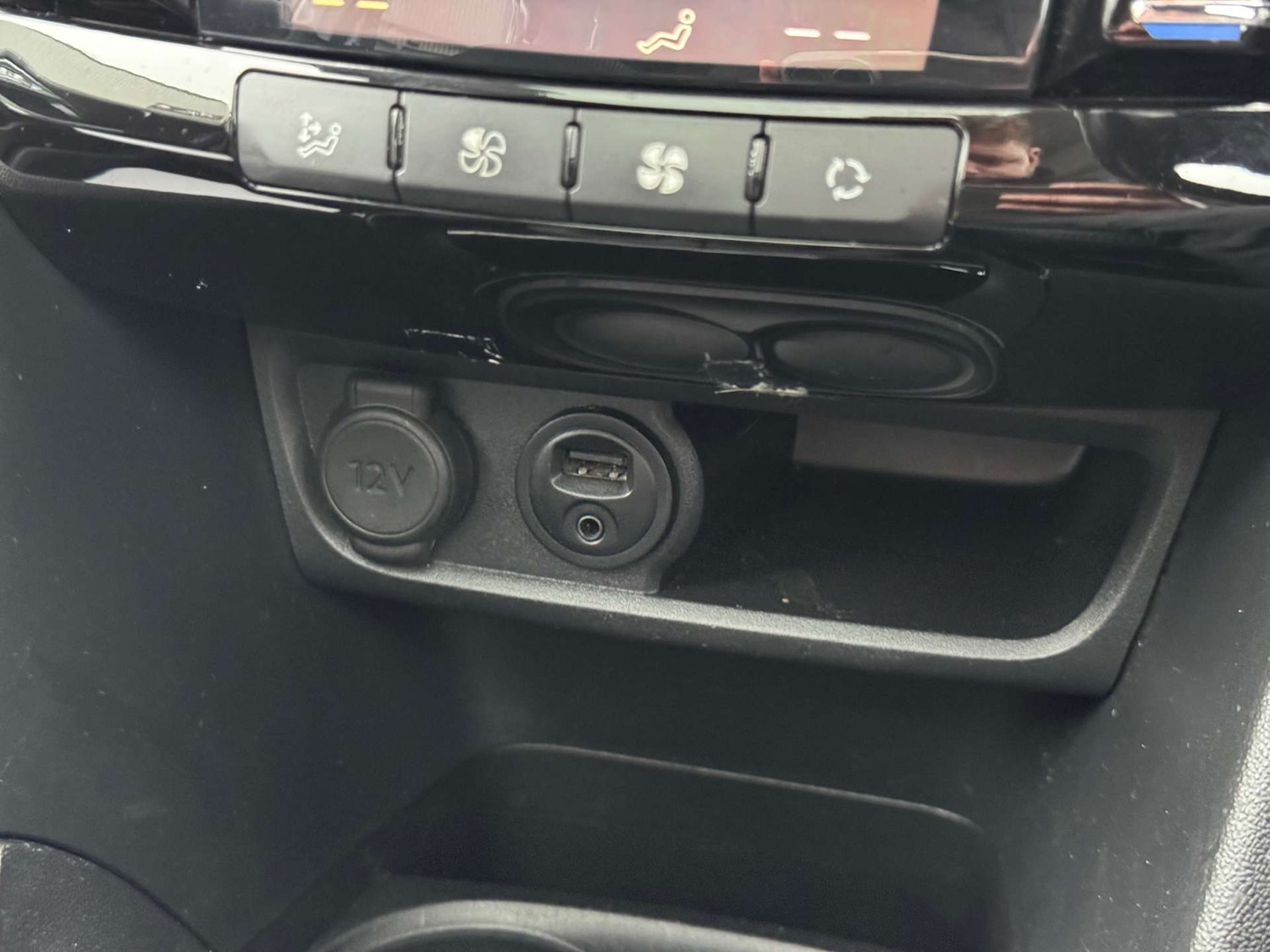 Used Peugeot 2008 2016 for sale - 76237443: Photo 40