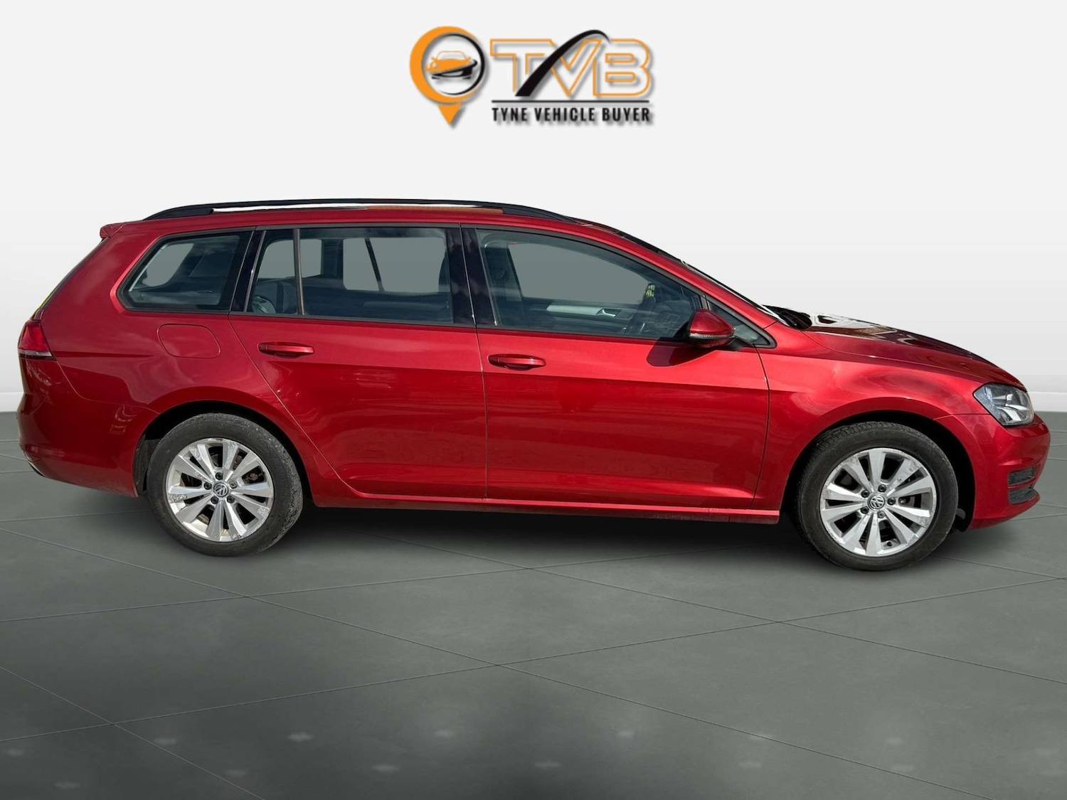 Used Volkswagen Golf 2014 for sale - 76101588: Photo 2