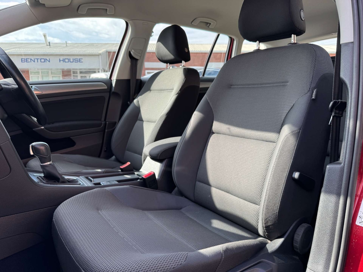 Used Volkswagen Golf 2014 for sale - 76101588: Photo 20