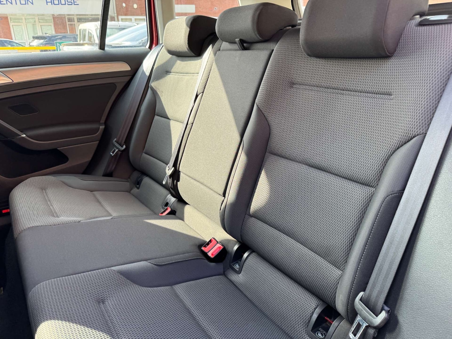 Used Volkswagen Golf 2014 for sale - 76101588: Photo 26