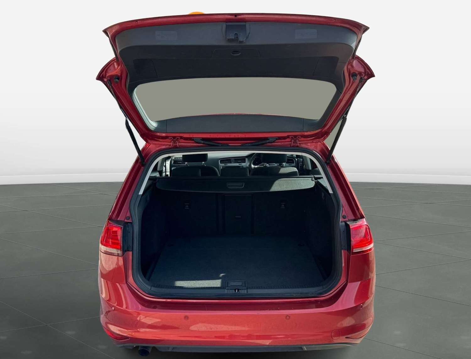 Used Volkswagen Golf 2014 for sale - 76101588: Photo 27