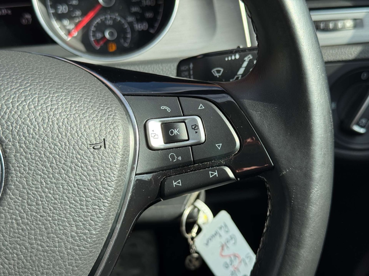 Used Volkswagen Golf 2014 for sale - 76101588: Photo 32