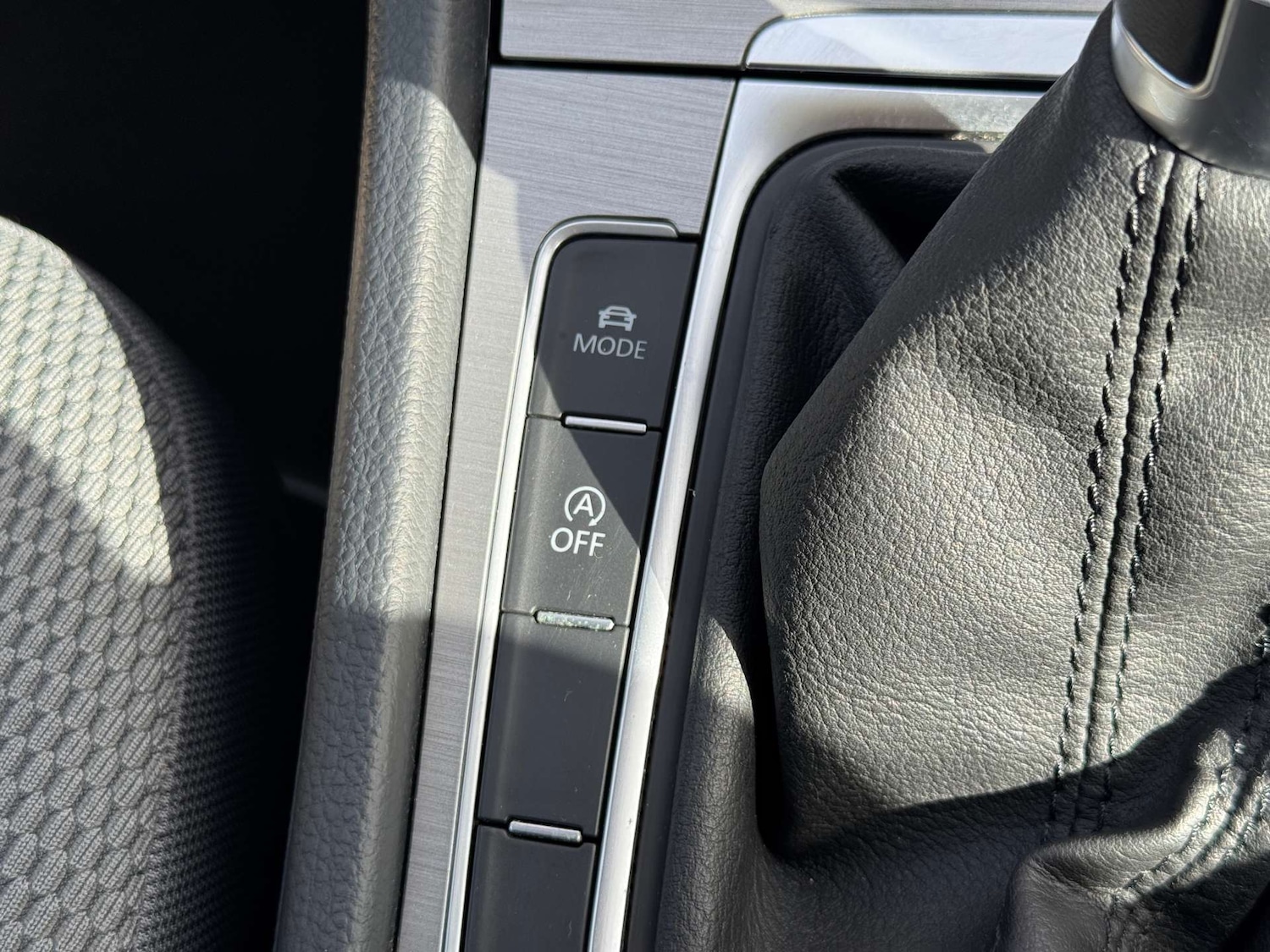 Used Volkswagen Golf 2014 for sale - 76101588: Photo 42