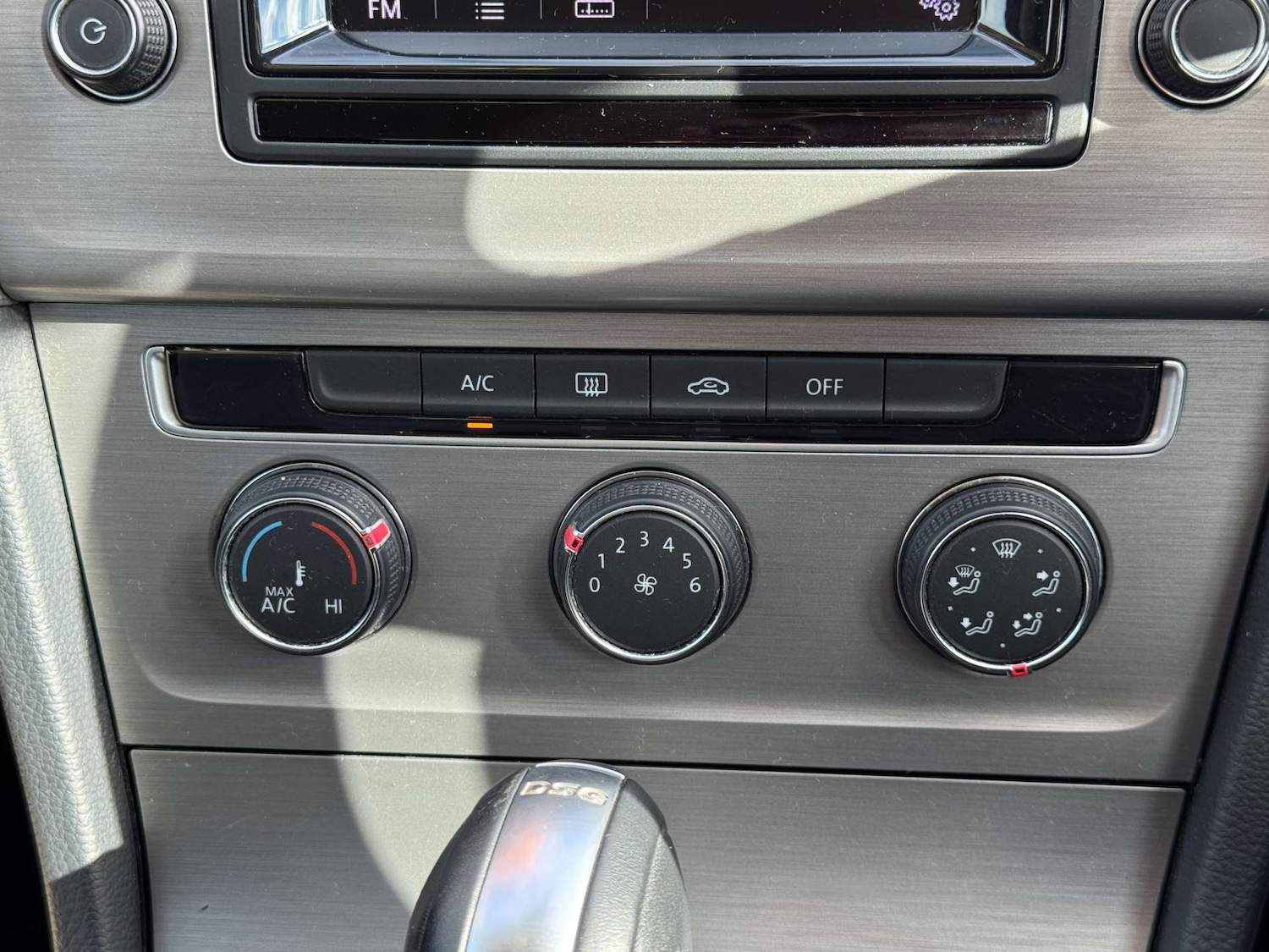 Used Volkswagen Golf 2014 for sale - 76101588: Photo 43