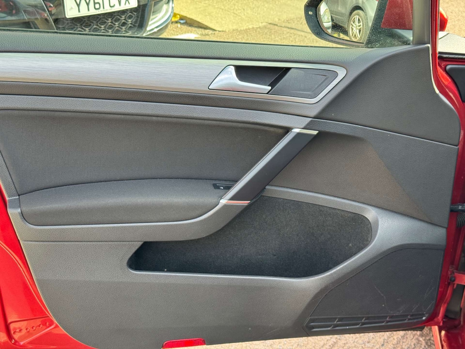 Used Volkswagen Golf 2014 for sale - 76101588: Photo 52