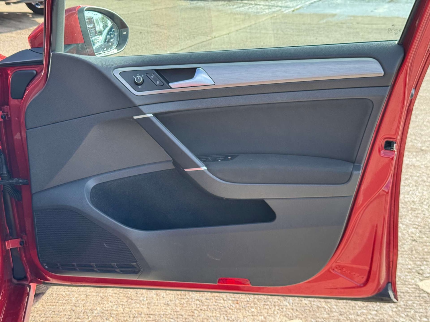 Used Volkswagen Golf 2014 for sale - 76101588: Photo 53