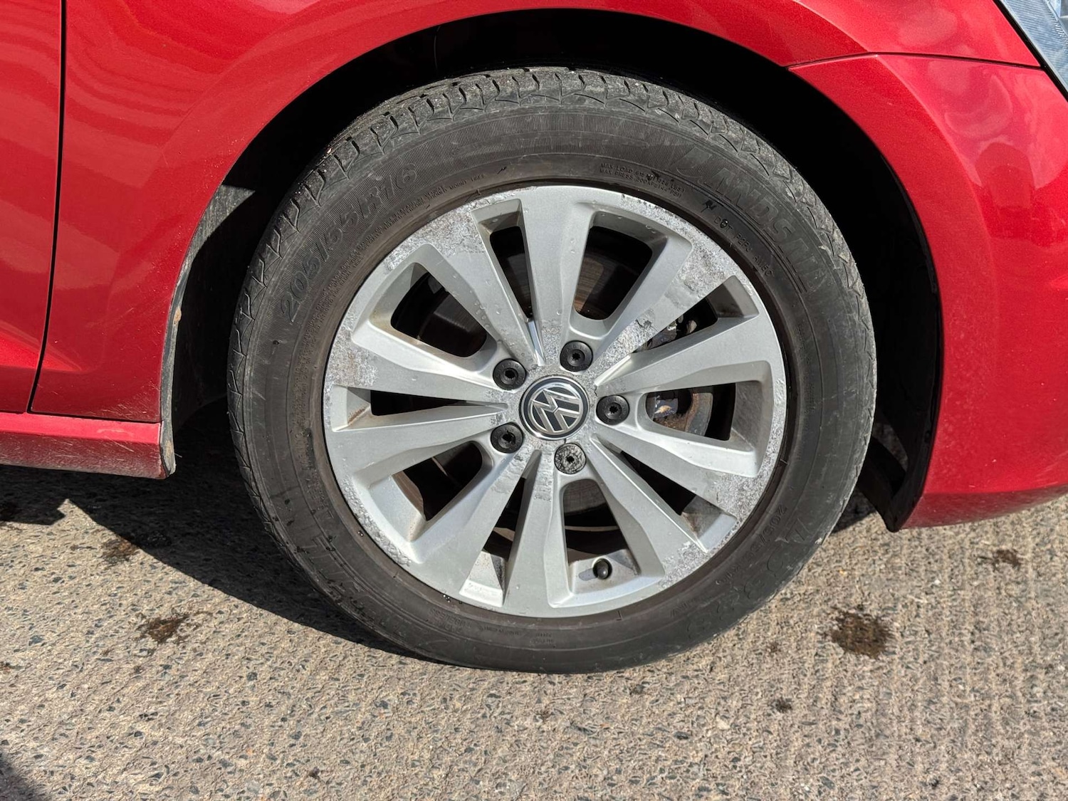 Used Volkswagen Golf 2014 for sale - 76101588: Photo 55