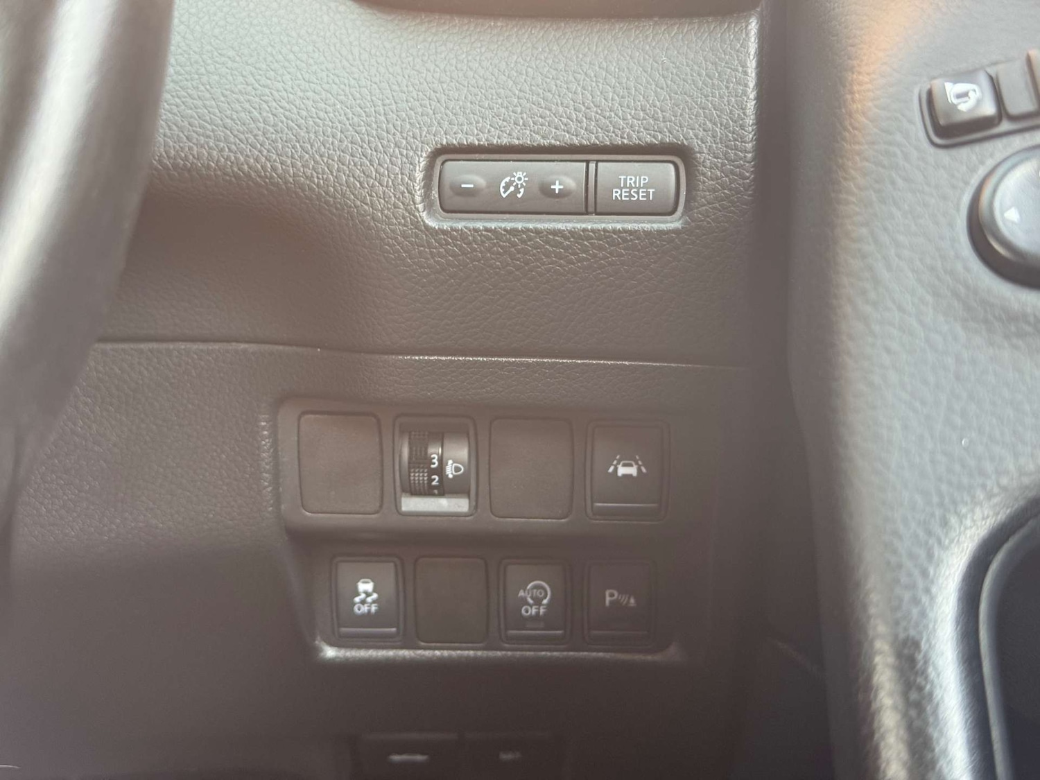 Used Nissan Qashqai 2016 for sale - 76101612: Photo 35