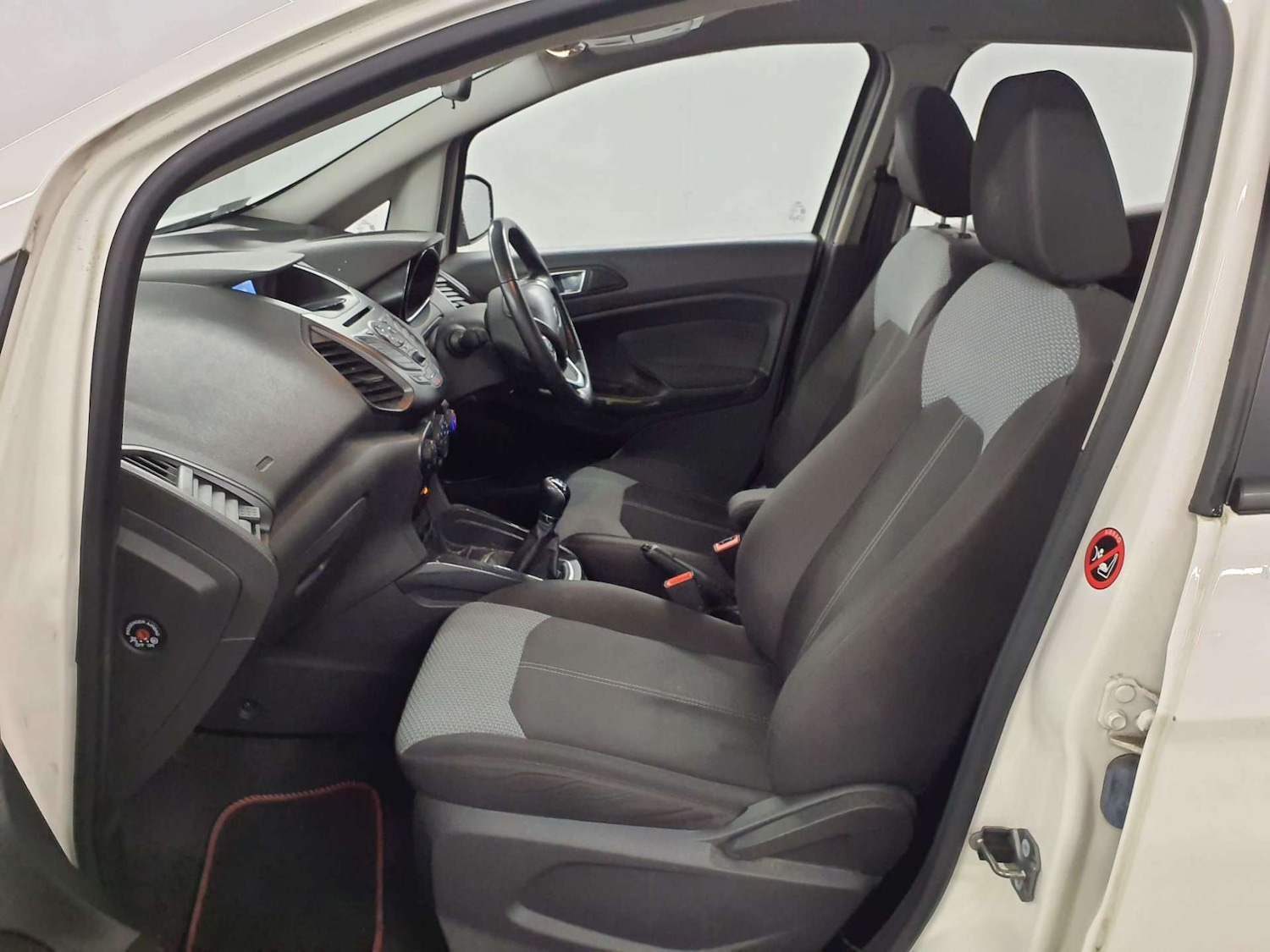 Used Ford Ecosport 2017 for sale - 76387476: Photo 10