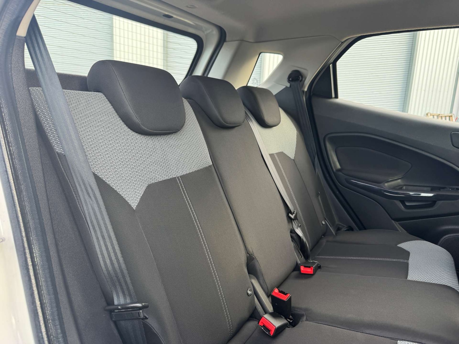 Used Ford Ecosport 2017 for sale - 76387476: Photo 23