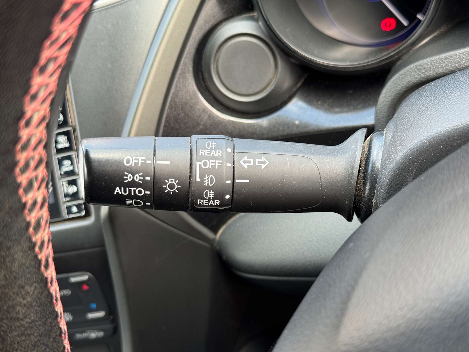 Used Honda Civic 2017 for sale - 76101623: Photo 32