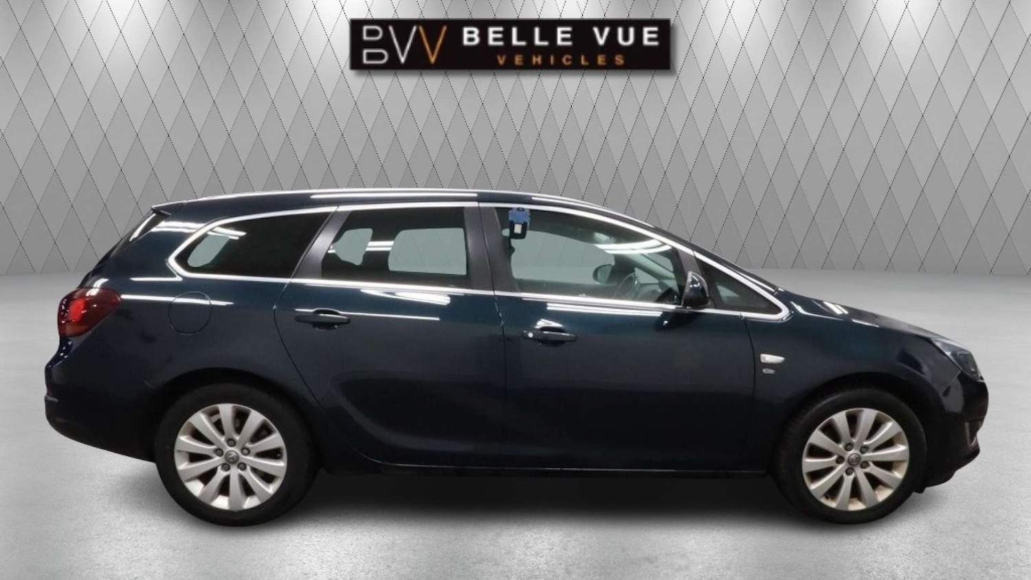 Used Vauxhall Astra 2014 for sale - 76966975: Photo 2