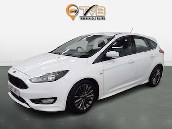 Used Ford Focus 2017 for sale - 76285499: Photo