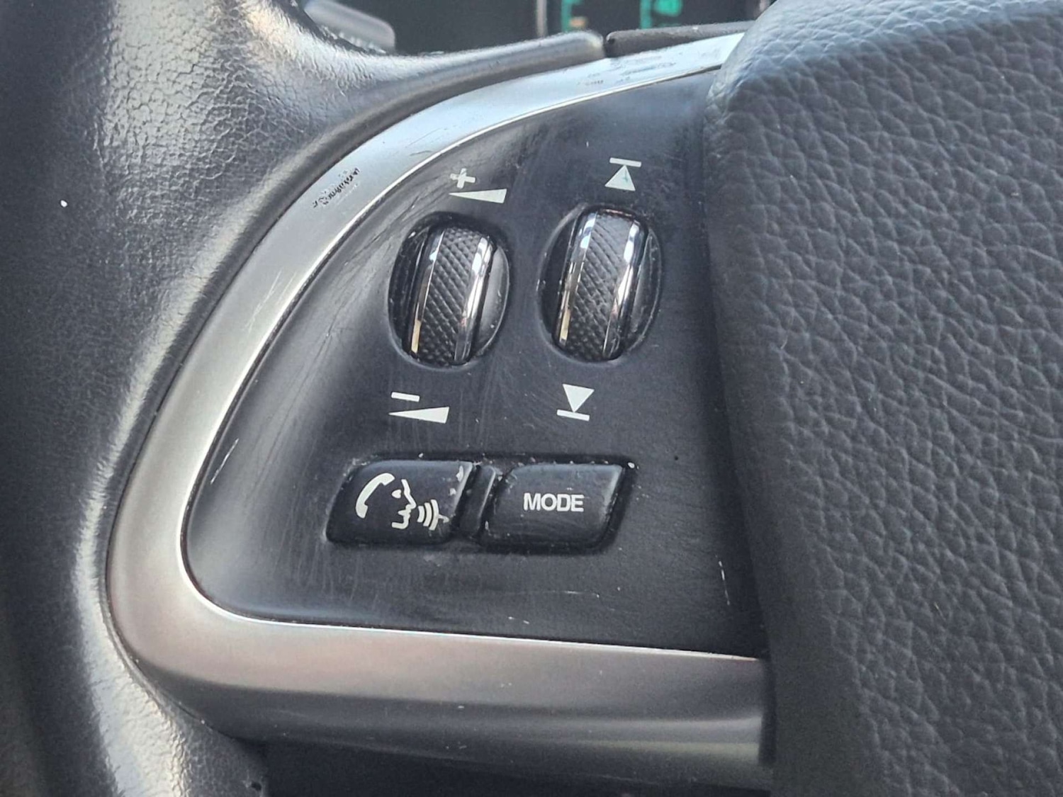 Used Jaguar XF 2014 for sale - 76737879: Photo 32