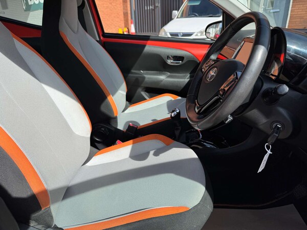 Used Toyota AYGO 2015 for sale - 76101682: Photo 16