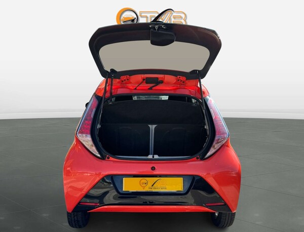 Used Toyota AYGO 2015 for sale - 76101682: Photo 27