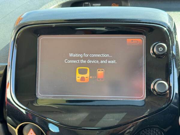 Used Toyota AYGO 2015 for sale - 76101682: Photo 44