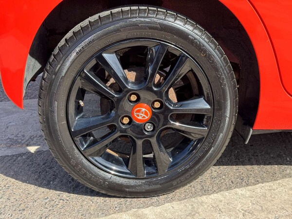 Used Toyota AYGO 2015 for sale - 76101682: Photo 53