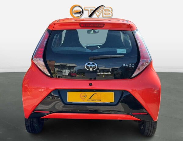 Used Toyota AYGO 2015 for sale - 76101682: Photo 5